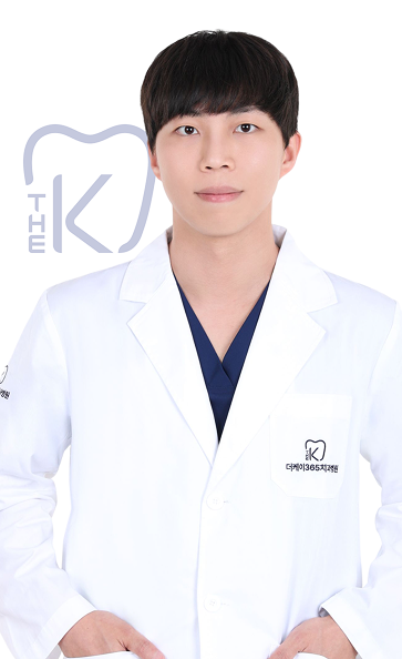 더케이365치과 의료진 이승훈 진료원장